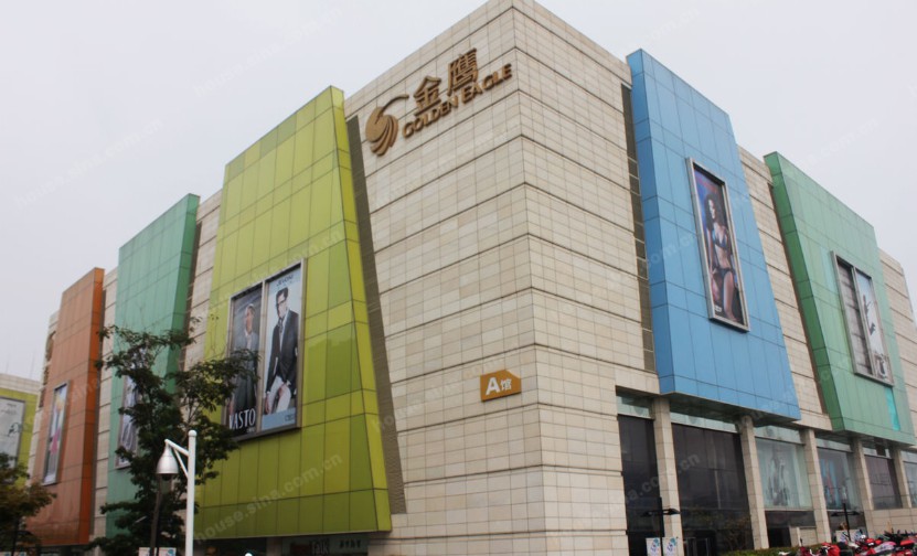 大理金鹰奥莱城